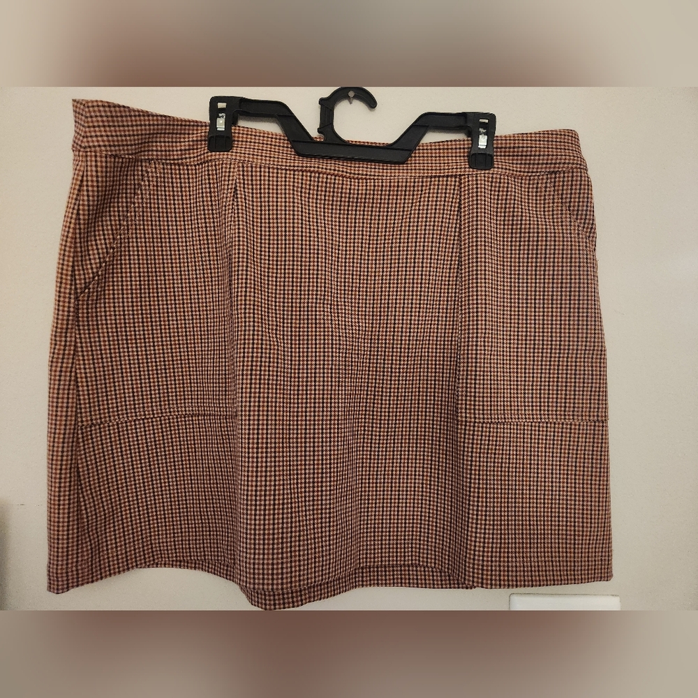 Checkered Skirt XXL